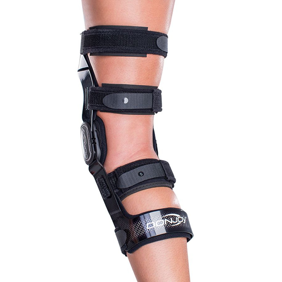 DonJoy FullForce ligament knee brace for athletic use